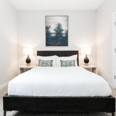 TWO CozySuites Stunning Music Row Condos with parking