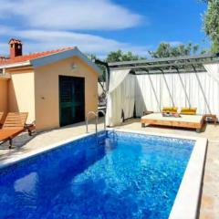 2 Bedroom Awesome Home In Kastel Novi