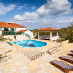 Lovely Home In Vela Luka With Wifi