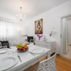 Aureo Apartment Pula Center