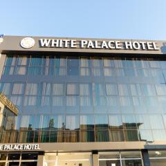 White Life Palace Hotel