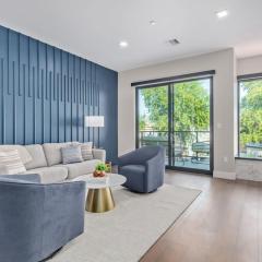 The LUX at Craftsman - Old Town Penthouse 1