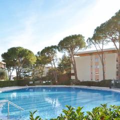 Lovely Apartment In Mandelieu-la-napoule With Wifi