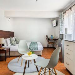 Lily's Charming Suite Near CBD With Free Fast Wifi