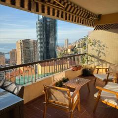 Beautiful Sea View Apartment next to Monte Carlo with Parking