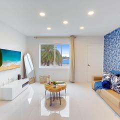 Free Parking - Bay View - Pool - Step To Beach