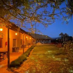 Iphofolo Lodge & Tented Camp