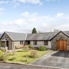 4 Bed in Porthmadog 81060