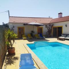 3 bedrooms house with private pool terrace and wifi at Zambujeira do Mar 1 km away from the beach