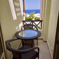 Apartment in Sharks bay oasis 2 bedroom Private free beach