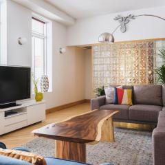 MTLVacationRentals - The City Chalet