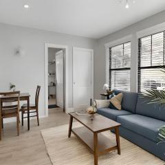 Modern & Fully Furnished 1BR Apartment - Oakdale 3S