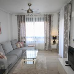 Luxury 2 bed, 2 bath apartment with sea view, central heating and new bathrooms.