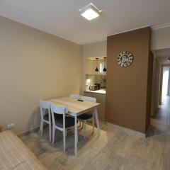 Depto Marcela - Depto Zona Güemes Para 4 PAX - Hola Sur