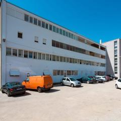 Apartments with a parking space Kastel Sucurac, Kastela - 22456