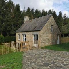 Chalet d'une chambre avec terrasse a Perriers en Beauficel