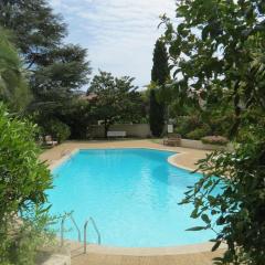 2 pièces climatisé avec garage à Sainte-Maxime - FR-1-780-66