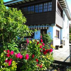 3 bedrooms house at Asturias 100 m away from the beach with terrace and wifi