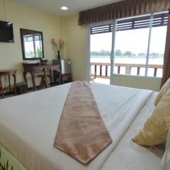 Techno Riverview Resort