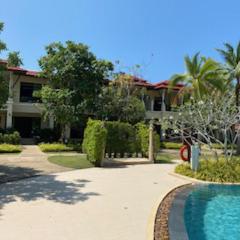Poolside Luxury Laguna 2-Bed Villa in Cherngtalay