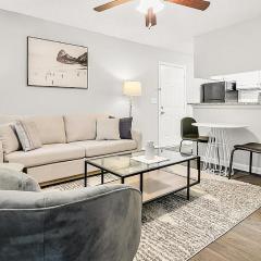 Landing Modern Apartment with Amazing Amenities (ID6735X37)