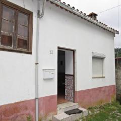 One bedroom house with terrace and wifi at Miranda do Corvo