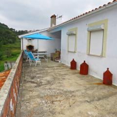 Charming house in Miranda do Corvo + Spacious terrace
