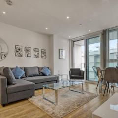 Stylish and Spacious- One Bed in Nine Elms