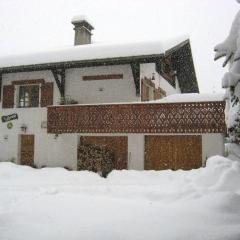 Appartement d'une chambre avec jacuzzi et wifi a Chamonix