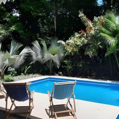 Pool Villa & Garden with Beach Access