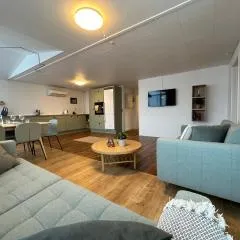 Det grønne hus med isbjergsudsigt