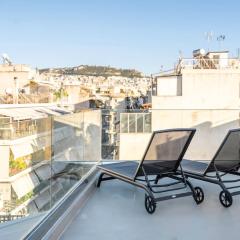 Penthouse with views close to Monastiraki metro