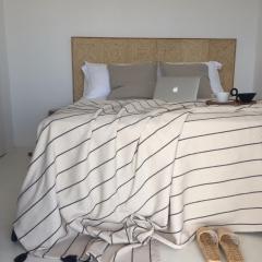 Beachfront Antiparos Apartment 2 Bedrooms Apartment Niamos