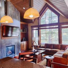 Luxury Northstar Home| hot tub| walk to ski lifts