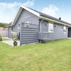 Awesome Home In Otterup With Wifi
