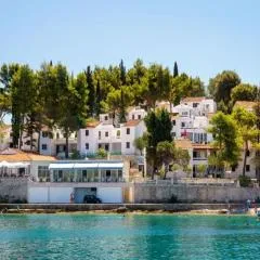 Lumbarda Resort Apartments