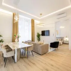 Exclusive & Prestigious Central Residence w/ Balcony