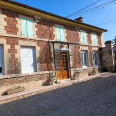 Maison d'une chambre avec jardin clos et wifi a Chepy