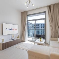 Brand New Listing & Studio City & Czechin