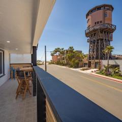 Brand New Home by the Beach & Historic Sunset Water Tower