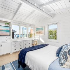 Balboa Island Luxury Penthouse Suite With Bay Views