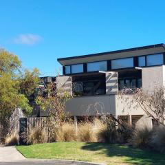 Luxe Townhouse - WiFi included
