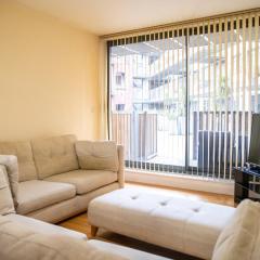 Leeds Vibrant 2 Bedroom Sleeps 4