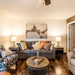 Cozy home near Pigeon Forge attractions