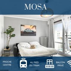 HOMEY MOSA - Au pied du Tram - Proche centre - Balcon Privé - Wifi et Netflix