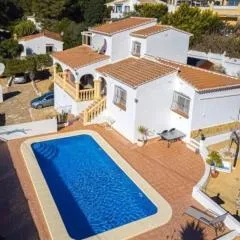 Casa Maria Granadella, three bedroom villa with private pool