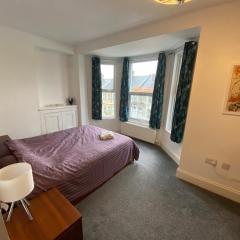 Kingfisher En-suite Room