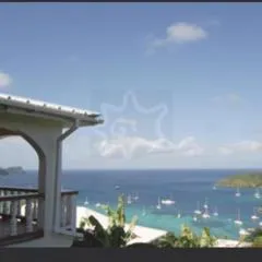 Immaculate 3 Bed Villa Overlooking Admiralty Bay
