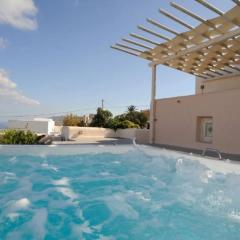Super Santorini Villa - 4 Bedrooms - Villa Caldera Cliff - Amazing Sea Views and Private Plunge Pool - Imerovigli