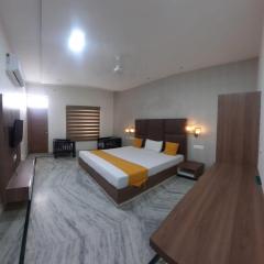 OYO 820574 The Highclass Hotel